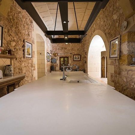 Ta' Kullarina Farmhouse With Private Pool In Island Of Gozo Villa Zebbug  Bagian luar foto