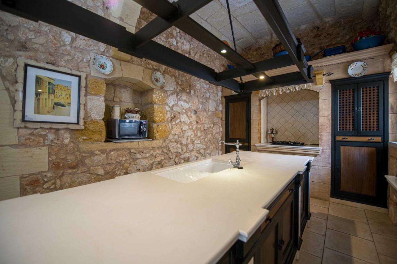 Ta' Kullarina Farmhouse With Private Pool In Island Of Gozo Villa Zebbug  Bagian luar foto