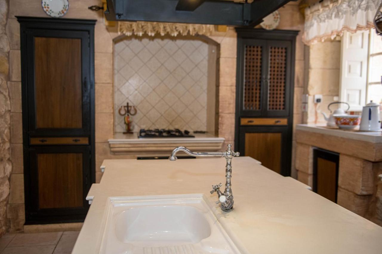 Ta' Kullarina Farmhouse With Private Pool In Island Of Gozo Villa Zebbug  Bagian luar foto